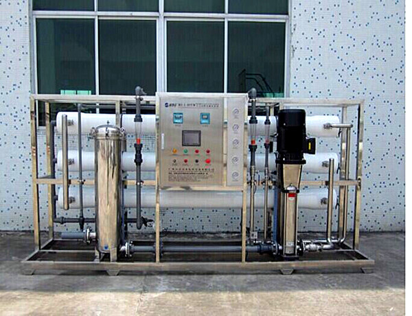 Commercial membrane reverse osmosis drink